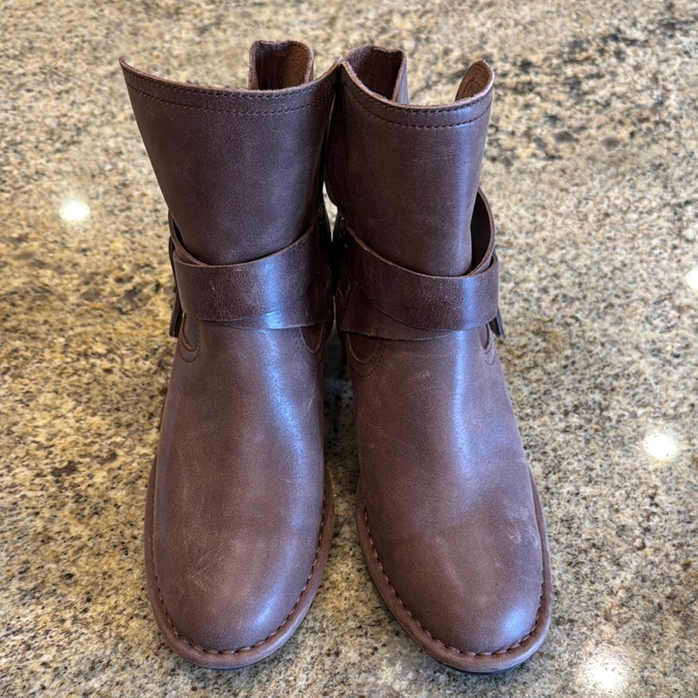UGG Brown Ankle Boots